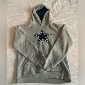 Boys XL Cowboys sweatshirt